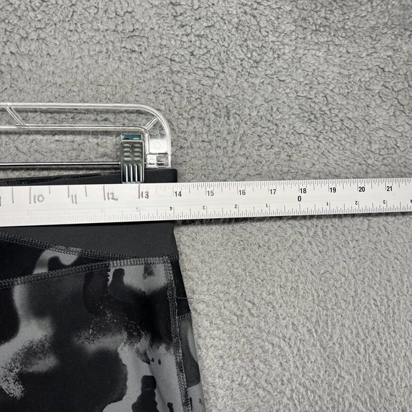 Nike Leggings Women's Small Black Red Tie Dye Running Athletic Workout Gym Logo - Picture 3 of 9